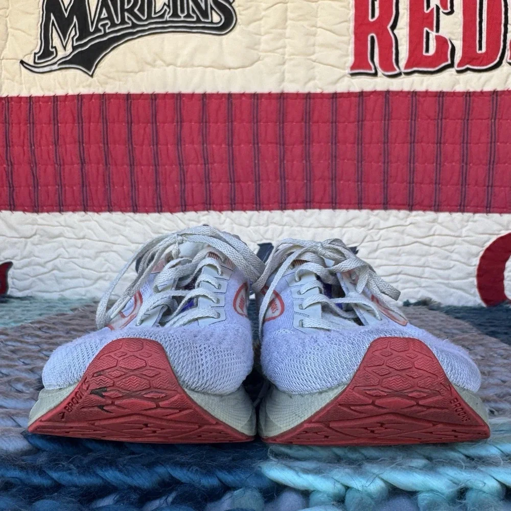 Size 9.5 - Brooks Levitate 6 Running‎ Shoes 1103951D407 Men's